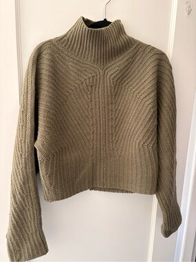 Theory Sculpted Wool-Cashmere Sweater
